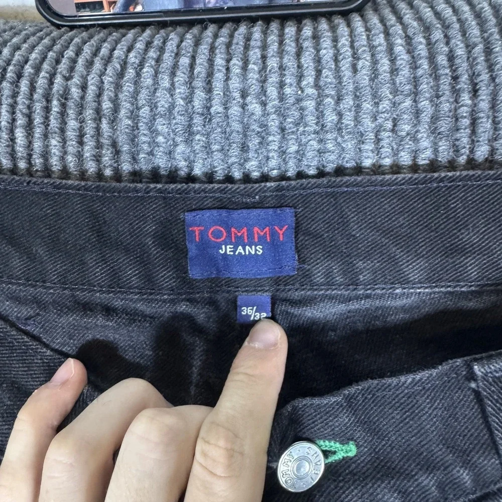 Vintage Y2K Tommy Hilfiger Jeans Mens 34x32 Baggy Embroidered Skater Made In USA